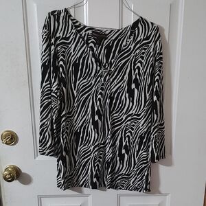 Dana Buchman Black and White Zebra Blouse
